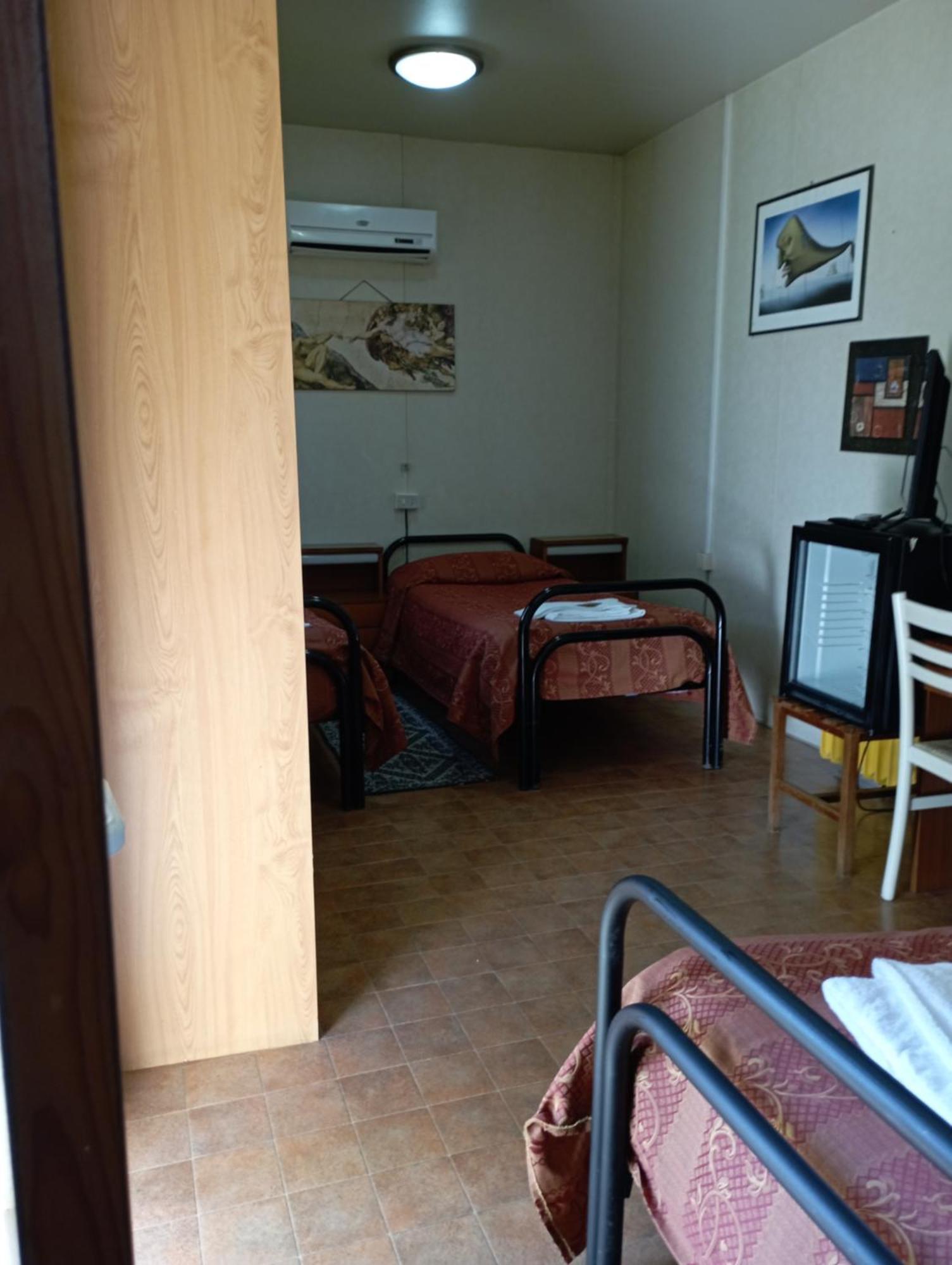 Nuraminis Hotel Garden מראה חיצוני תמונה