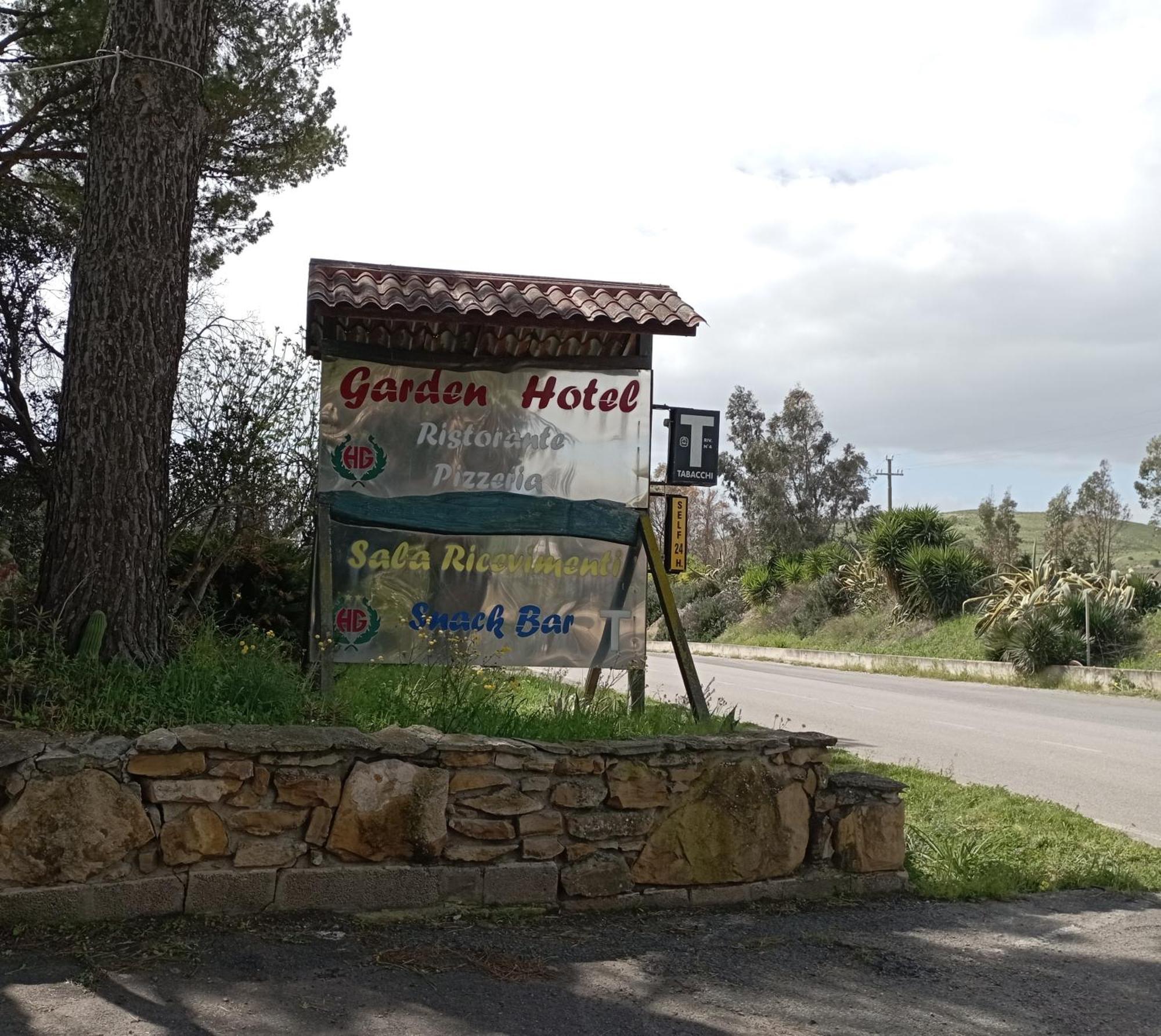 Nuraminis Hotel Garden מראה חיצוני תמונה